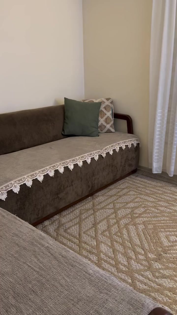 موكيت بوهيمي شكل الخوص للبيع قياس ٢*٣ب٤٠ بي مجال


**إذا كنت صاحب هذا الإعلان وتريد حذفه لأي سبب، رجاءا أرسل رسالة إلى الدعم الفني**