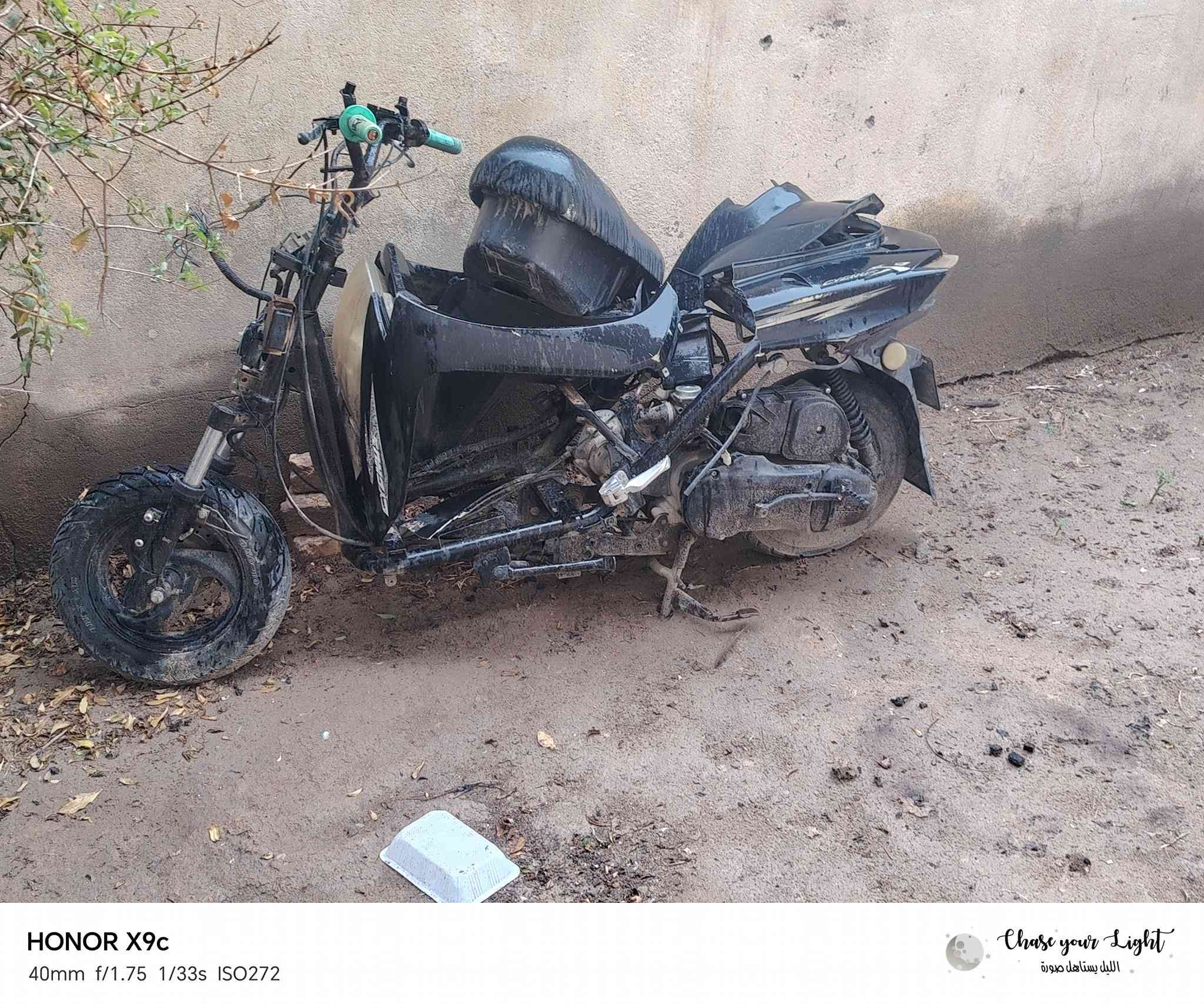 السلام عليكم
دراجه سكنز يياباني متروك السعر 100 الف
***********
