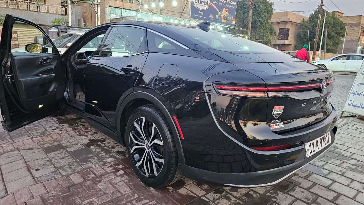 تيوتا كراون لمتدد فوول موصفات شنو البالك موجودبيهة سيارة جاهزة
🔰الموديل2023 هايبرد بجم كبس 

🔰رقم بغداد الدولي

🔰المواصفات 

🔰كامرات 360درجه

🔰بانوراما 

🔰رادرات اماميه 

🔰رادرات جانبيه 

🔰رادرات خلفيه

🔰مقاعد تدفئه وتبريد 

🔰محرك 4 سلندر هايبرد 2500 تنفس طبيعي 

🔰ويل قياس 21 

الضرر : بابتين امبدلات وبيهة مكانات صبغ وصور الحادث مرفقة بالمشور

السعر238 ورقة  وبيها مجال وترهم مراوس  

مكانها بغداد الدورة /زيونة  

للاتصال ***********او واتساب
