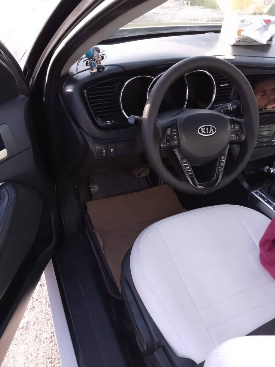 السلام عليكم للبيع كيا ابتما كوري ابيع احزام  القماره البنيد الجنطه مابيهن صبغ مكينه وكير مكفوله حداديه تايرات تبريد تدفيه جاهزه السياره بسمي اربيل تريد وكاله تريد تحويل مكان السياره واسط مركز المدينه السعر 110 وبيه مجال حك الجيه ***********
