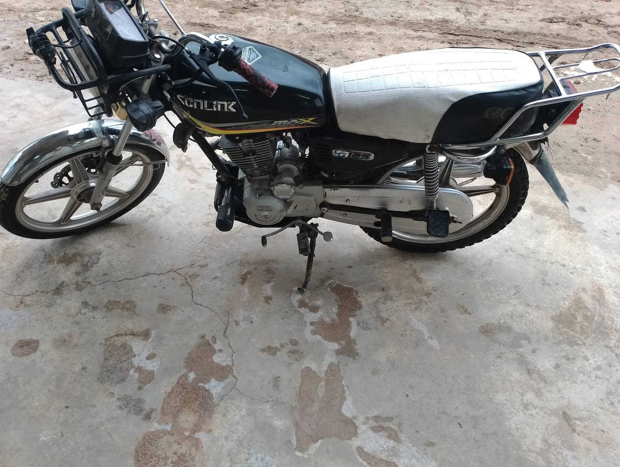 للبيع نامي برو خمسه كير سلف شغال 2020سعر400تصال
***********
