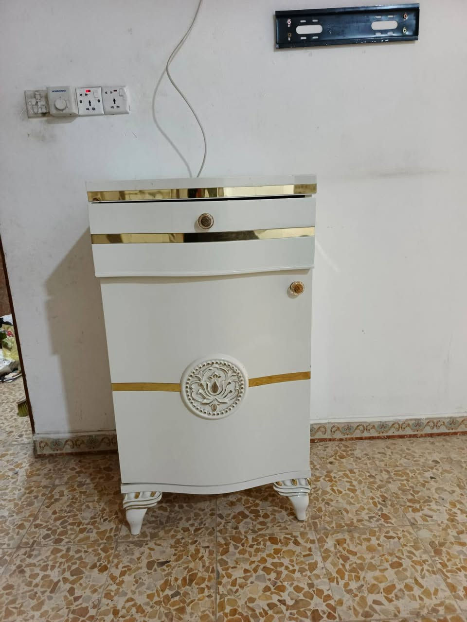 غرفه تركي كامله أصليه نضيفه كلش
800 الف


**إذا كنت صاحب هذا الإعلان وتريد حذفه لأي سبب، رجاءا أرسل رسالة إلى الدعم الفني**