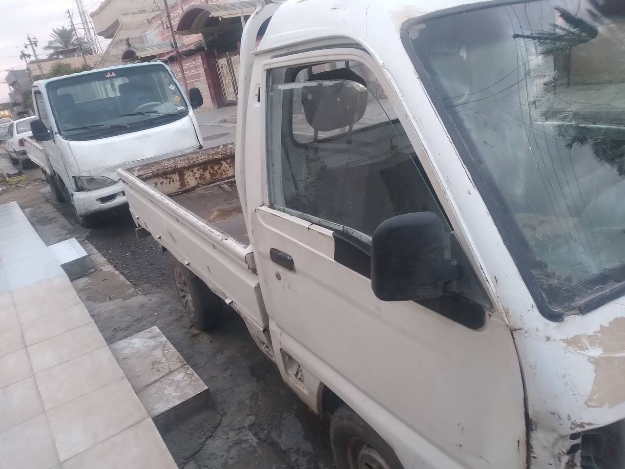 سيارة فاو للبيع نظيفة حيل شغالة فول السعر ٩ورقات ***********
