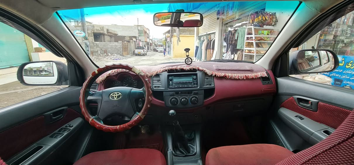 🚗 توێتای مەرزیە (Hilux) مۆدیل ٢٠١٣ بۆ فرۆشتن

⛽ تەنها ٢٤٤ هەزار ڕۆیشتوو
🔧 مەکینە تازە کراوەتەوە — کارکردنی زۆر نەرم و بێ کێشە 
✅ هەموو گیانی بەشەرت — ئۆتۆمبێلی کار و ماڵی دۆستە 

💰 نرخ: ١٧٦ گەلا 
📍 شوێن: تەق تەق
📞 پەیوەندی: ***********
