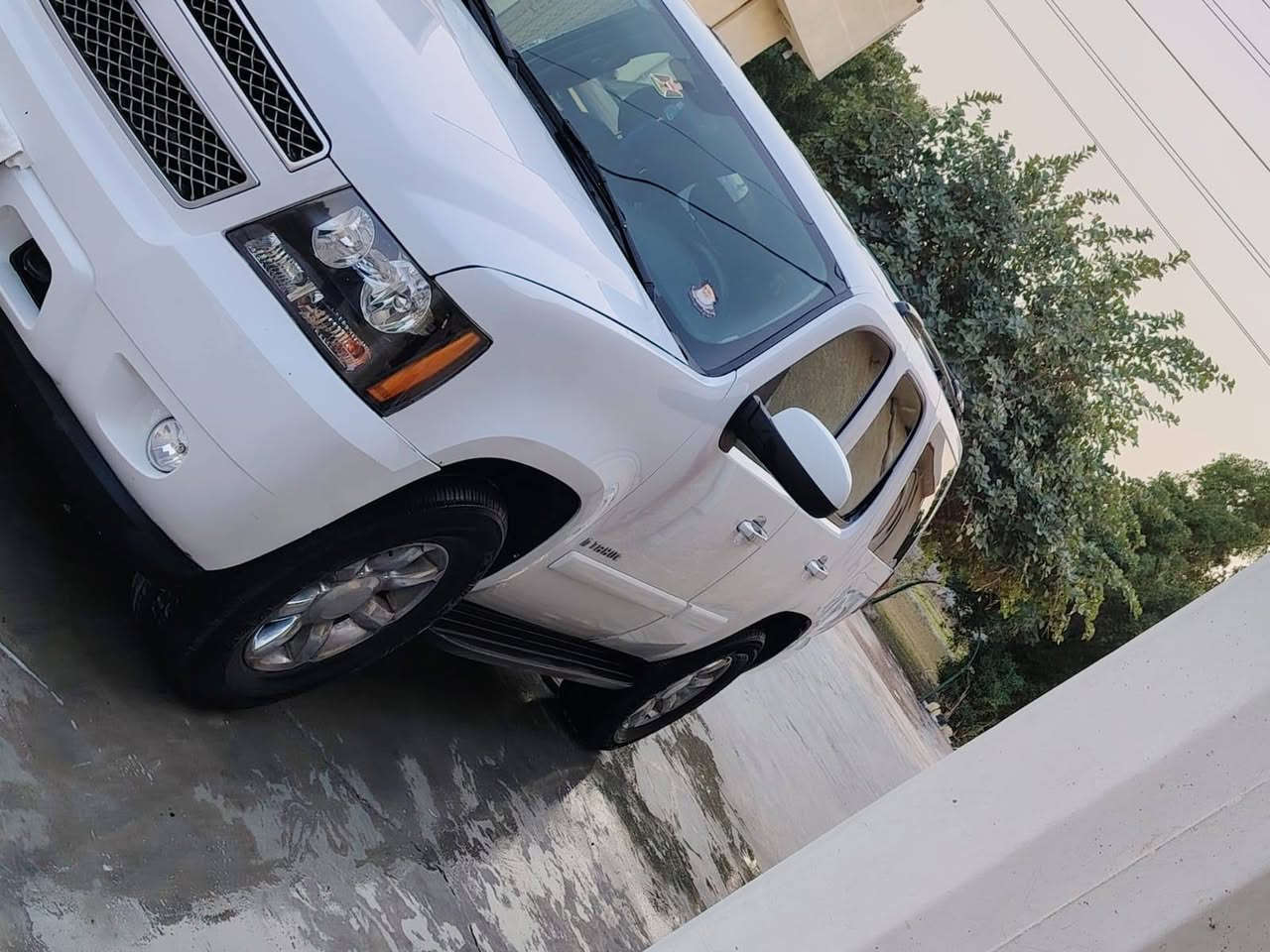 ياالله
تاهو ابتر موديل ٢٠٠٨وارد خليجي ادوات ادوات مكفوله من السرقه والعشائر بيها كص قماره سياره جاهزه دخول جديد مكان بغداد عارضها ٧٢$ وبيها مجال حك الجيه *********** للبيع فقط بدون مراوس بدون مراوس
