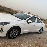 وبركاته مو كل يوم تنعرض سوناتا بهالنظافة. إذا تدور على سيارة تركبها ال...
