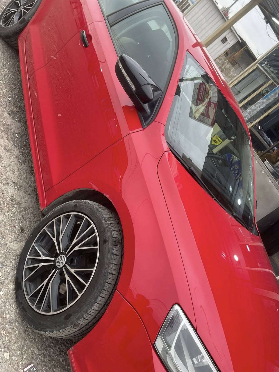 سيارة خليجي بدون دعم بدون حادث  كلين نظيفة جدا 
محرك ٢٠٠٠ تنفس طبيعي بدون تيربو المرغوب
ماشية ١٤٩ الف كيلو متر  
طقم التايرات جديدة 
ويلات رياضية 
الكير 6 نمر +S
السيارة كير توماتيك +عادي 
اربع جامات كهربائي
شاشة لمس
تحديد سرعة 
مرايات كهربائي
السيارة جدا نظيفة ما شاء الله فقط تحط بانزين نورمال تشغل وتتوكل 
سعرها ١٢٢ وفيها مجال
تواصل ***********
