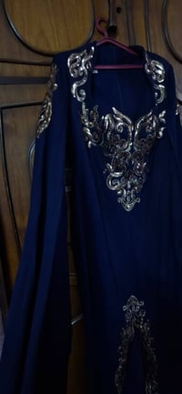 فستان ملكي • ملبوس مره • لوزن ٣٦-٥٠