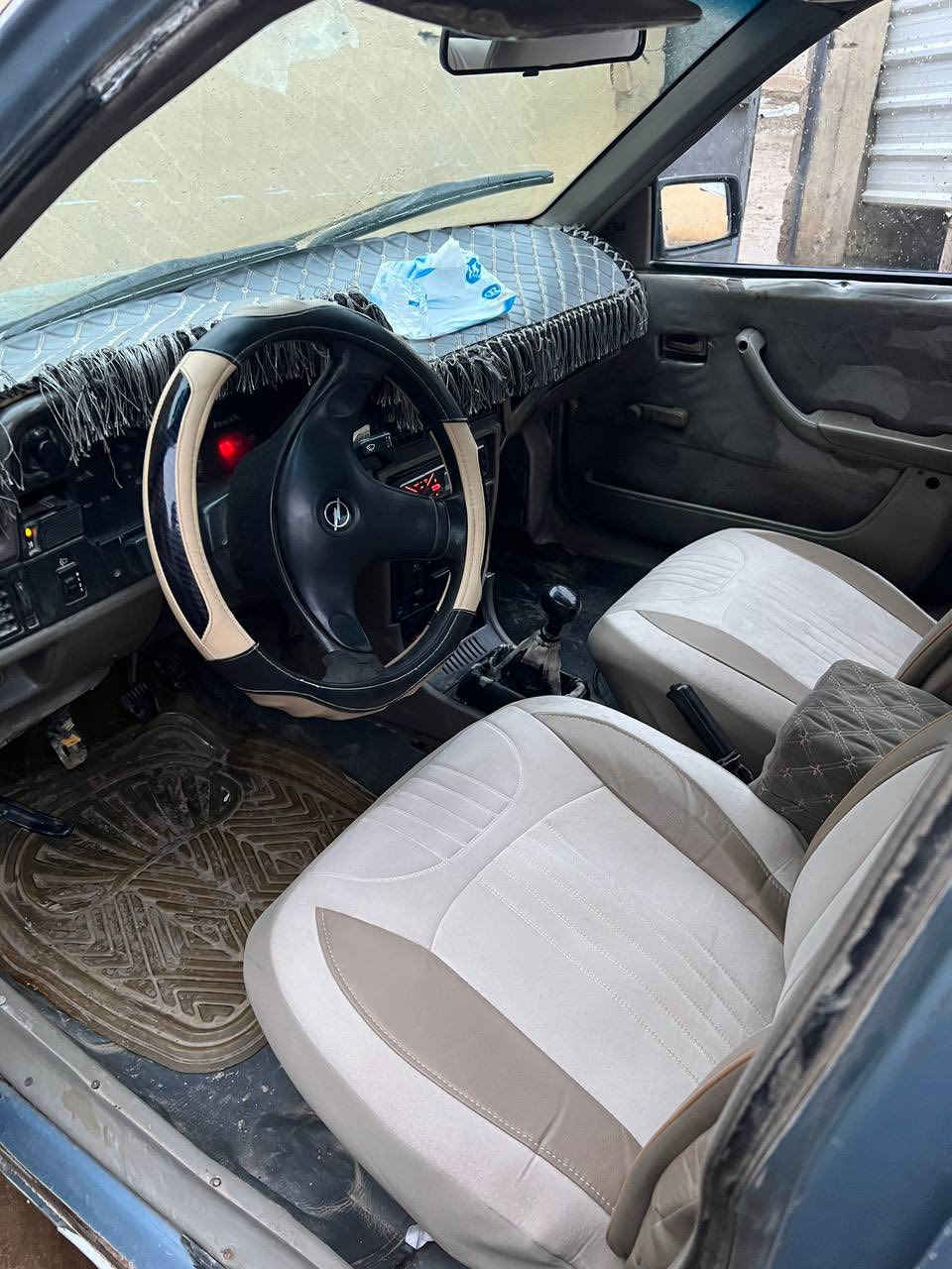 كاديت موديل 90 حجم 14 رقم دولي نينوى سنويه لل2030 كابون بانزين شرط التحويل كهربائيات وايرمنيه كلها شغاله  دوشمه جديده سياره جاهزه ماتصرف عليها السعر 24 وبيها مجال اتصل *********** 
مكلف بل نشر لاتراسل خابر على الرقم
