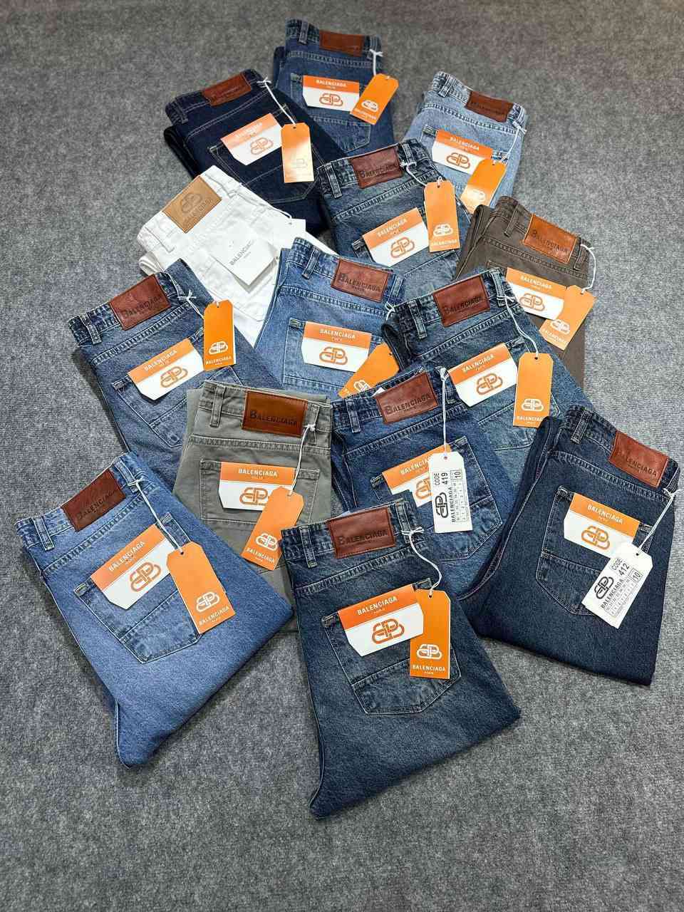 مساء الخير 🌙
🇮🇹 وصلت بناطيل #جينز_إيطالي 🇮🇹
نوعية #بكي_110
قماش ثقيل ومريح
قصّة عصرية تلبس ستايل
ألوان ثابتة وتدوم 👌

متوفر بعدة ألوان ومقاسات
📍 المكان: (بسماية شارع الخدمي مقابيل ريف الشام 
مجاور نشائية العمدة)
#أزياء_شغف🔥


**إذا كنت صاحب هذا الإعلان وتريد حذفه لأي سبب، رجاءا أرسل رسالة إلى الدعم الفني**