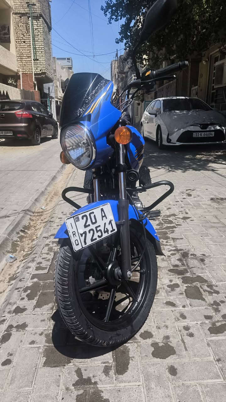 السلام عليكم 
TVS 150CC 2023 ماشيه 8300 بعده جديده مرقمه بأسمي تحويل ثاني يوم سعره 2400 وبيه مجال مكاني بغداد الحرية هذا رقمي ***********
