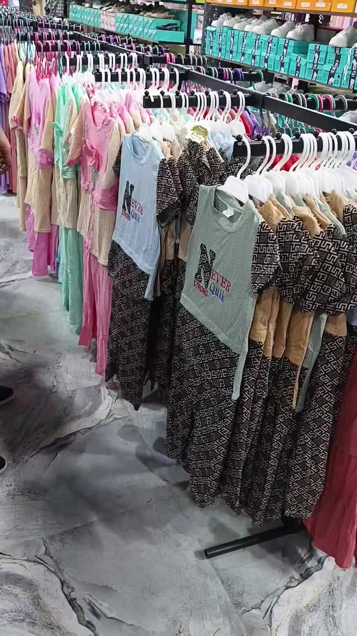 #ياالله_لحكي_وتعالي_يفوتج_العرض_بلاشش_بلاشش_بلاشش ٣ #ألف_فقط
#العنوان_نجف_حي_الميلاد_شارع_السوك
#تعالو_اخذو_وبالعافيه_عليكم_وكل_الهلا_بيكم
الكندي للالبسة النسائية والاطفال 
tiktok.com/@apeel.alkndee


**إذا كنت صاحب هذا الإعلان وتريد حذفه لأي سبب، رجاءا أرسل رسالة إلى الدعم الفني**