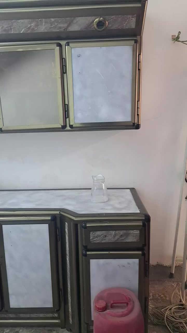 المنيوم ثقيل قطعتين بدون سنك
سعر ١٦٠ الف نهايته
مكاني عبيدي شارع ٢٠


**إذا كنت صاحب هذا الإعلان وتريد حذفه لأي سبب، رجاءا أرسل رسالة إلى الدعم الفني**