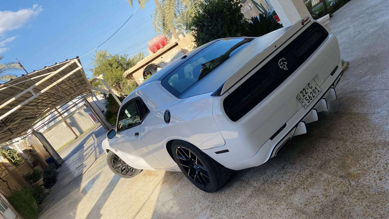 📍للبيع او مراوس"
18 SXT🇺🇸
3.6 
قطعتين  
مكاني بغداد" عارضها 157 وبيها مجال "
مسويلها ادامه كامله🔥
 ***********
