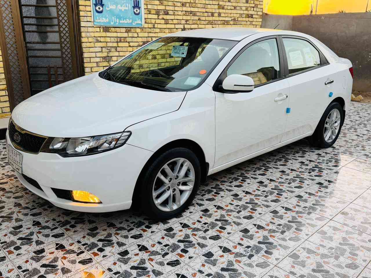 اللهم صل على محمد وال محمد

السلام عليكم كيا سيراتو موديل 2012 خليجي صبغ مقدمه البنيد 

اثر بارد فقط الباقي مكفوله ضربه وصبغ وتبديل وخياس 

سياره جديده محرك 1600

شرط ما مفتوح ع لبلاد 

جاهزه من كلشي كير ومكينه وحداديه وتبريد ثلج تخم تاير جديد 

سياره مال جناي رقم بصره حره 

تحويل ثاني اليوم السعر102 

مكان السياره الناصريه 
***********
