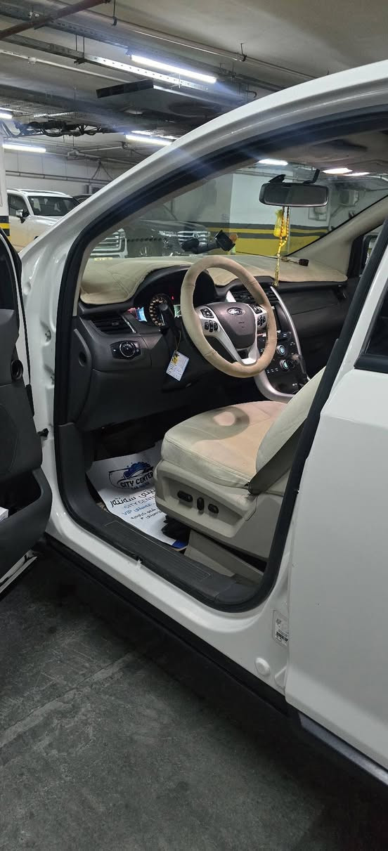 فورد ايدج 2013 امريكي سقف بانورامه  فول مواصفات  بدون بصمه كير توماتيك وعادي 
كير ومكينا بشرط ما مفتوح
مقاعد جلد حار وبارد
باب سايق والي ورا مسبوغ بدون حادث
للستفسار👇
*********** السليمانية, العراق
