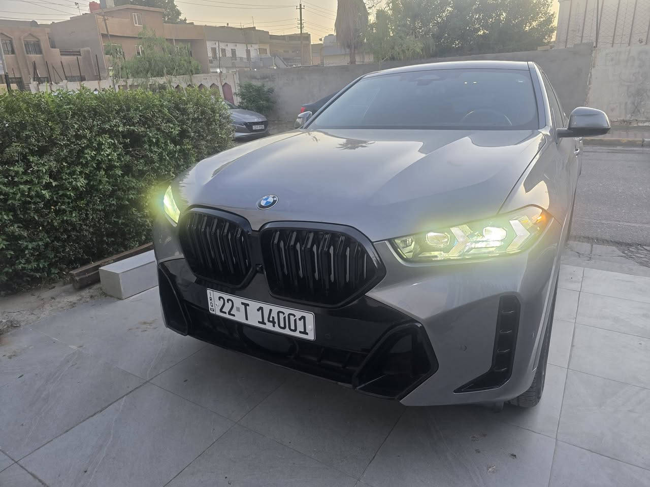 سلام عليكم bmw x6 2024 ماشيه 32 الف كيلو بدون ايرباك مكانها بغداد حي الجامعه بسمي السعر 57 الف دولار رقم الاتصال *********** السياره بدون اي نقص
