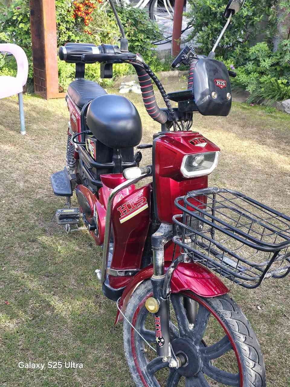 500 وبي مجال قليل 
مكان بيجي 
كله شغال
***********
