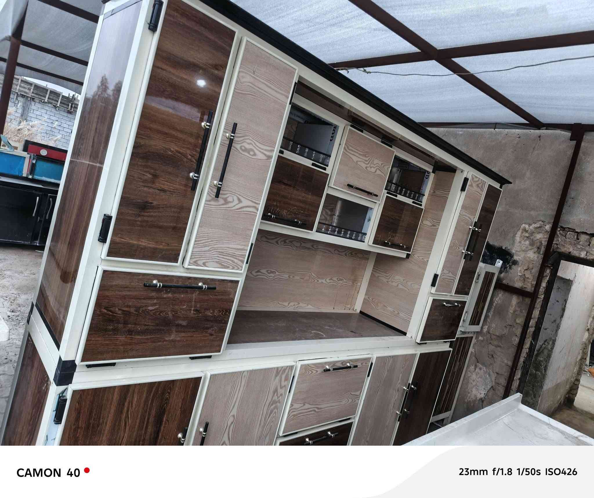 كاونتر مترين ونص مستعمل أخو الجديد والسنك متر ونص حطاطه مو سوكي للتوصل ***********
