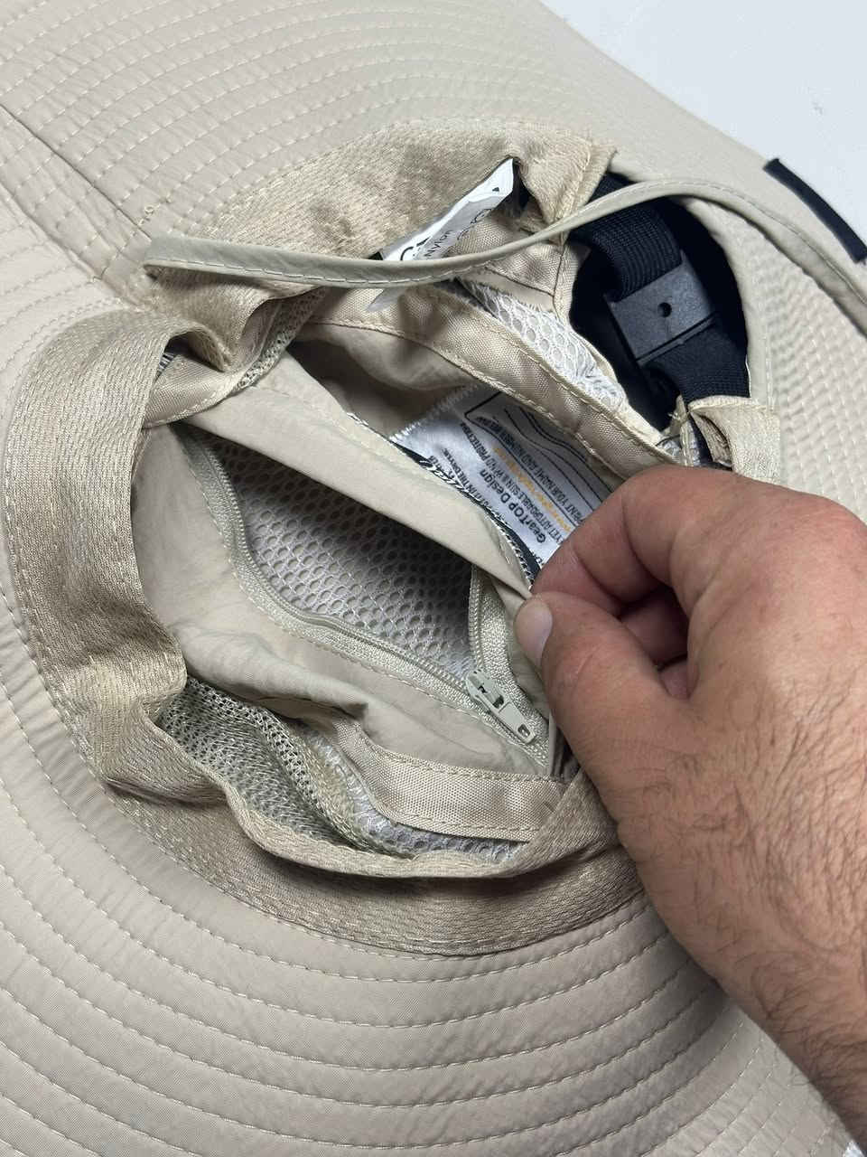 سڵاو و ڕێز
کڵاو هاوینە بەرخۆر 
بڕاندی Geertop 
ئەڵمانی 

Upf50 sun protection 
دژە ئاو 
فری سایز 

گەیاندن بۆ سەرجەم شارەکان بەردەستە
کەناڵی تیلیگرام

https://t.me/davarsstore


**إذا كنت صاحب هذا الإعلان وتريد حذفه لأي سبب، رجاءا أرسل رسالة إلى الدعم الفني**