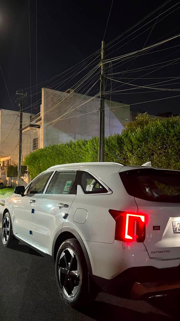 ‏سلام عليكم
من رخصة الادمن

سورنتو موديل 2025 فول مواصفات الفول مال الخليجي يجي بانوراما تشغيل عن بعد صندوك كهرباء وباقي المواصفات معروفه

السياره مكفوله من الملاحضات واي شي زايد ناقص مابيها 

رقم السياره اربيل بأسمي تحويل ثاني يوم
مكان السياره بغداد حي الجامعه
سعر السياره
30000$ 
تلاثين الف دولار
للتواصل
***********
