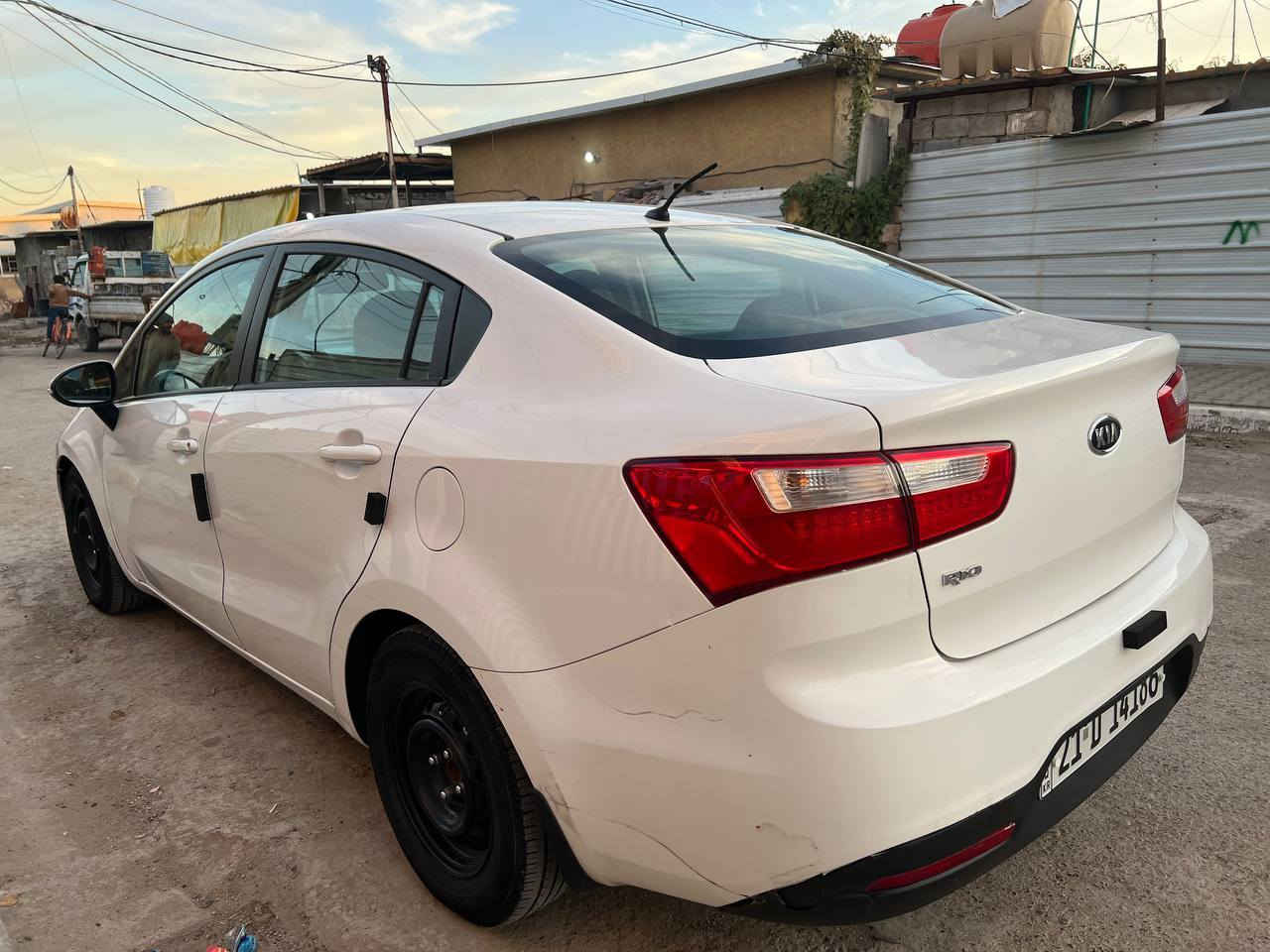 السلام عليكم
كيا ريو ٢٠١٣ خليجي
كفاله عامه من الصبغ والبارد
مكينه وكير ممفتوحه
مكينه قطرتين المرغوب
طخم تاير جديد
شاشه + كامره
اشاير بالمري
كيج حماوه 
رقم دولي الجديد
سنويه ل ٢٧
شرط التحويل
السعر ١٠٧ وبيه مجال
عنوان بغداد الكرخ
الشراي يتصل ***********/*********** بغداد, العراق
