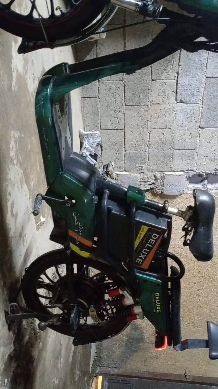 سلام عليكم دراجهHlsحجم 20دراجه نضيفه كلشي مابيها بطاريات جدد 5صارلي شهر من بدلتهن تمشي٧٠حقيقي وياها شاحنة اصليه وسله مالتها سعر٤٠٠وبيها مجال مكاني بغداد بياع شرطه الخامسه رقمي***********
