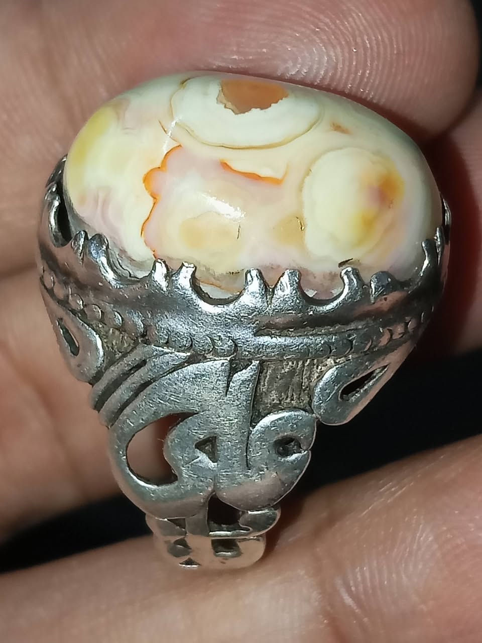 بسم الله الرحمن الرحيم 
خاتم 💍 سليماني عطفه قديمه تحفه 
100


**إذا كنت صاحب هذا الإعلان وتريد حذفه لأي سبب، رجاءا أرسل رسالة إلى الدعم الفني**