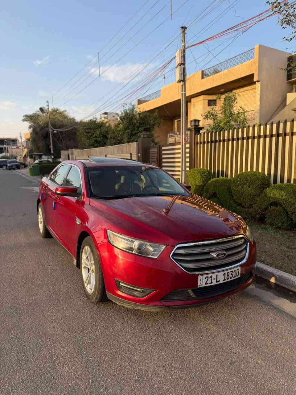 فورد تورس ٢٠١٤ خليجي وكاله نيفا
فول مواصفات sel .
كفاله عامه من الحادث بيها صبغ بابين ونص جاملغ بدون دواخل اثر شخوط .
كفالة من النواقص .
كير مكينة مكفول من الفتح 3500 .
للبيع
عارضها ب ١٣٠ وبيها مجال قليل .
مكاني بغداد .
للاستفسار 
***********
