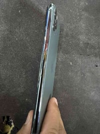 آيفون ١١ برو ماكس • ٢٥٦ • بطاريه ١٠٠