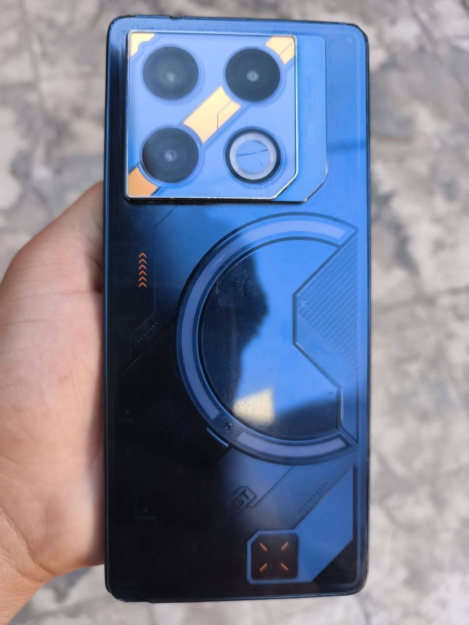 سلام عليكم من رخصت الادمن بيع مستعجل
جهاز infinix gt 20 pro السعر 130الف قفل 
جهاز حلو غني عن التعريف 
 بي طرف شاشة طافية. ابيض متلمس 
مكاني. بغداد الشعلة الرحمانية  للتواصل: ***********
