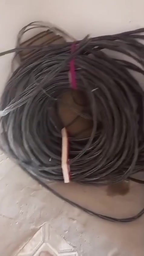 ضفيره ميتين وخمسين متر لمتر على لفين وبيه مجال قليل ومابيه ولا زلغ تجي وشوف بعينك بعده جديده  تصلو على هذا رقم @***********
