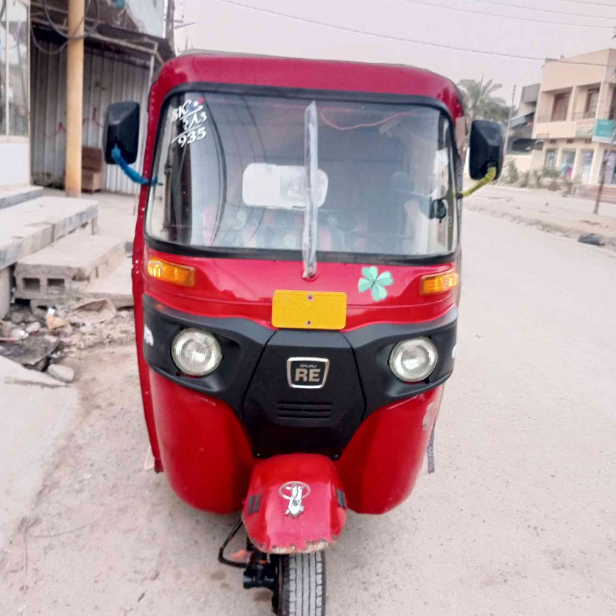 تكتك للبيع مرقمة كاملةرقم وسنوية ديالى2018ماناقصهاشي كبل للشارع 5،250وبيهامجال حك الجية العنوان بعقوبة المفرق ***********
