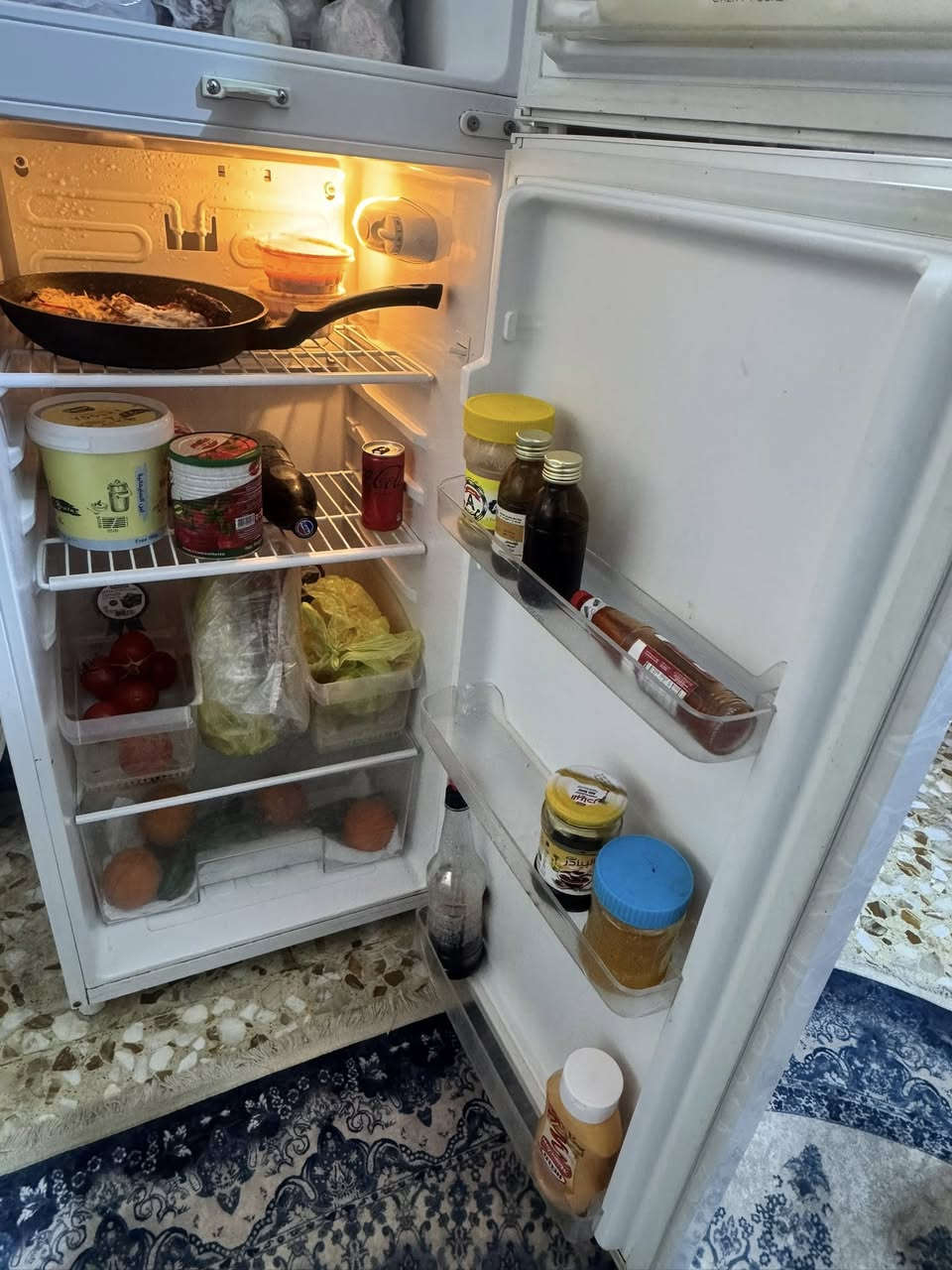 السلام عليكم 
للبيع ثلاجة نظيفة جداً، تبريدها ممتاز وما بيها أي عطل  سبب البيع اريد ثلاجة كبيرة


**إذا كنت صاحب هذا الإعلان وتريد حذفه لأي سبب، رجاءا أرسل رسالة إلى الدعم الفني**