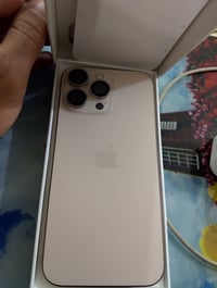 آيفون ١٦ برو ماكس • ٢٥٦ • بطارية ٩٧٪