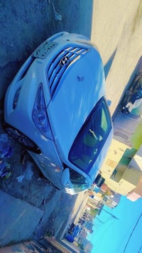 للبيع سوناتا 2011 كير محرك شرط صدر امامي خلفي كله جديد ضررها جاملغ وبن...