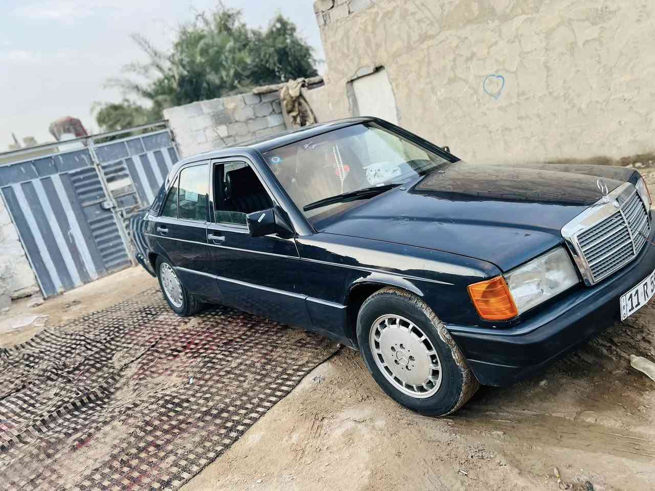 مارسدس 190 مكفوله من ضربه صبغ جماليه 
مديل 89 مكينه وكير بلاديه حداديه جديده 
كهربائيات كلها شغاله رقم دولي بغداد سعر 60وبيها مجال مكاني كربلاء ***********
