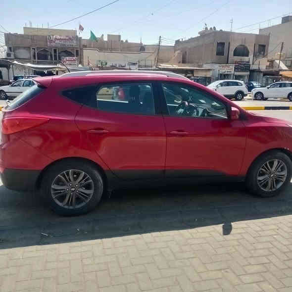 توسان ٢٠١٥/ وارد امريكي
حادثها جاملغ وبنيد وبيها ضربة من الباب وطخة من الصندوك 
السعر / ١٣٠ وبيها مجال
***********
