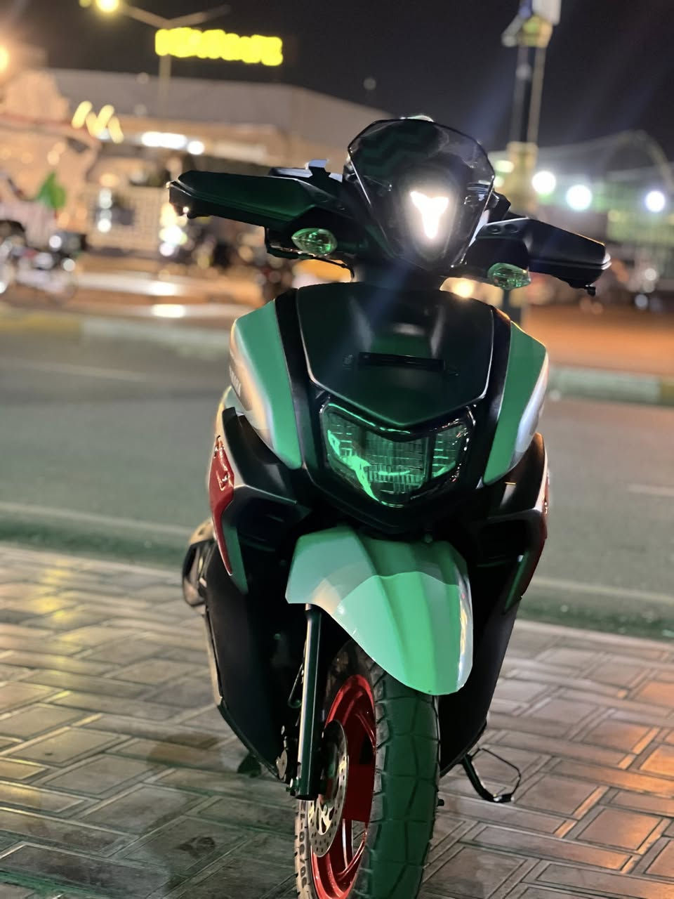 زت ار 23
للنضافه عنوان بويه طكك كارتون للبيع ماشيه 3000 زيررو بويه للاستفسار *********** اتصل او واتساب
