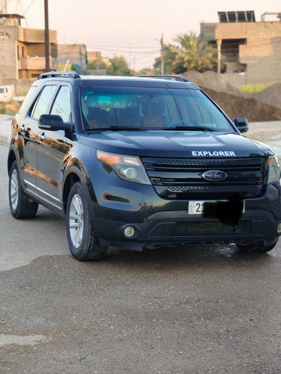 سلام عليكم فورد اكس بلور 2013
شركه نيفا فول مواصفات بانوراما وضعيات قياده مثل مموضح بل صوره 
كير مكينه كفاله 
سياره كلين دخوله بيه بس ذني بارد  موجودات بل سونار داخل المنشور 
7 راكب  
محرك 6 سلندر 
رقم انكليزي سليمانيى 
مكان سياره ديالى 
للاستفسار خاص 
الرقم ***********
