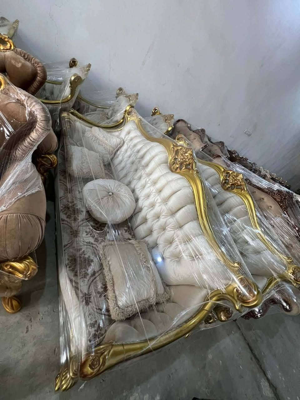 السلام عليكم . تخامه ملكي  و دواوين للبيع كلمن وسعره للاستفسار ع خاص 👉


**إذا كنت صاحب هذا الإعلان وتريد حذفه لأي سبب، رجاءا أرسل رسالة إلى الدعم الفني**