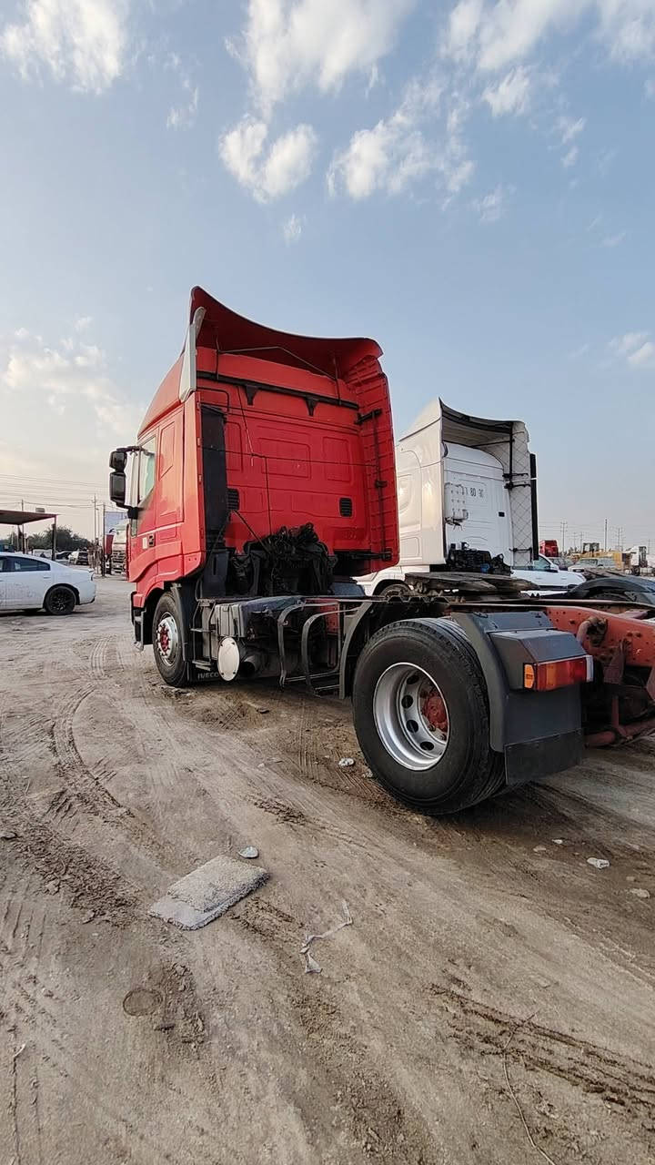 للبيع افيكو 2003 كير كهربائي عرجه شاصي مكفول مربوطه صهريج السعر 75$ وبيهه مجال العنوان البصره الزبير المعارض معرض المهدي للأتصال *********** ابو علي ***********
