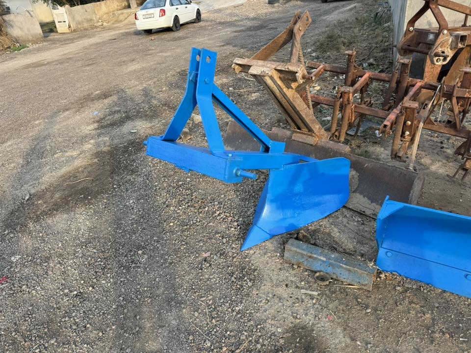 السلام عليكم شباب للبيع غراض كابوته. او معدلان دوار مترين ٣٠ او خراميش او ديجرات كل الحجام متوفره مكاني بغداد المحموديه.   بقيت التفاصيل بل فديو.   ***********.    ***********
