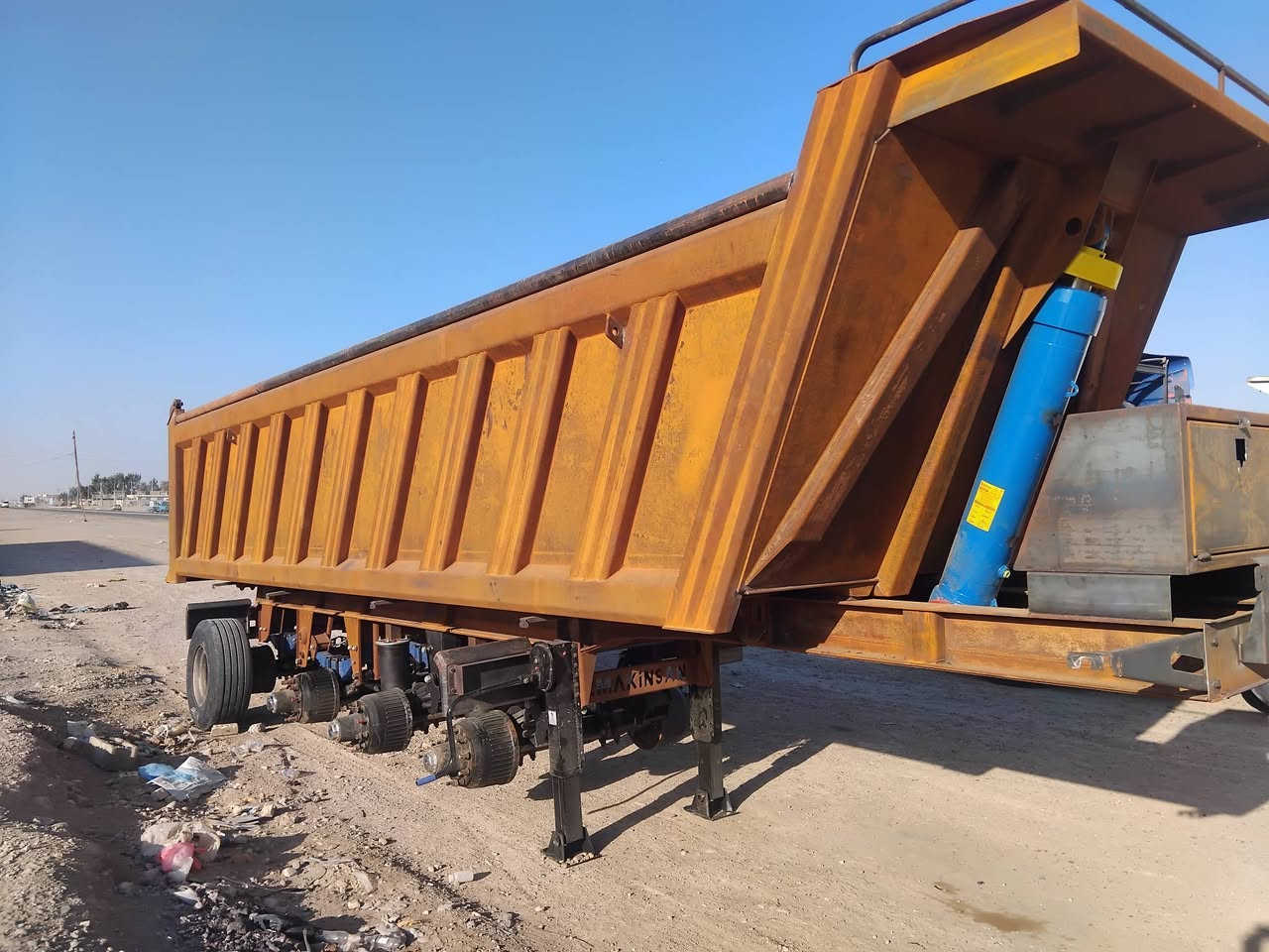 سلام عليكم للبيع عربانه ماكنيسان حداد سيد حسين مكان بغداد هاتف ***********
