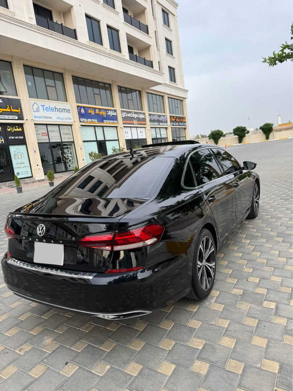 Passat 2021 
پاسات مۆدیل 2021 
فول مواسەفات مەکینە 20 تێربۆ 
چوار پارچەو نیو بۆیاغ بێ داخیلی 
لە کۆتا وێنە سۆنەرم  دامناوە
نرخ 138$ مەجال 
ژم.*********** أربيل, العراق

