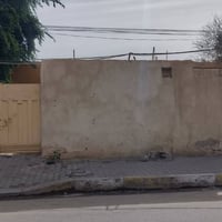 كربلاء حي العامل • بيت ٣٠٠م • مشتمل يحتاج ترميم