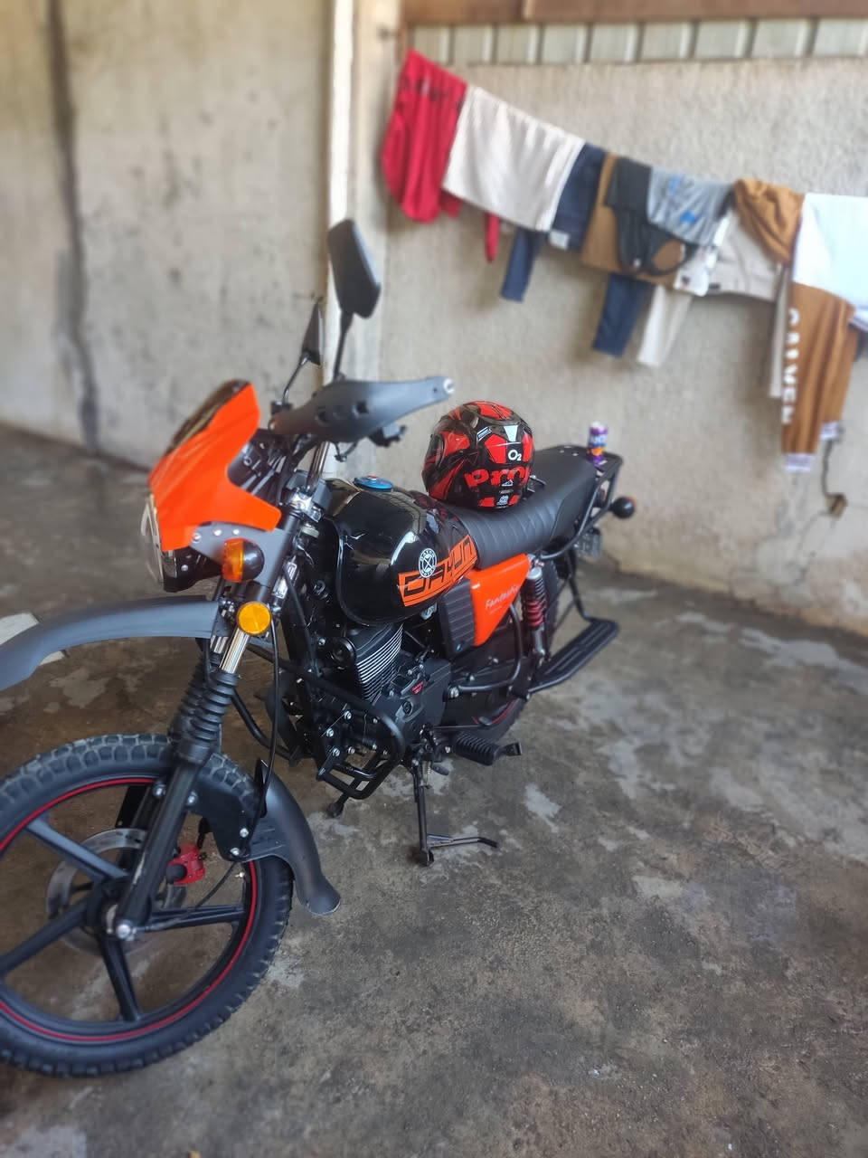 السلام عليكم
دراجة دايون للبيع موديل 2025 شهر ال6
الله شاهد دراجة جديدة حتا شغل ما جاي اشتغل بيها لان عندي دراسة  وعايفها طابكة الي  رايد يشتريها يراسلني على رقم *********** على الوتساب  مكاني بغداد جديدة
