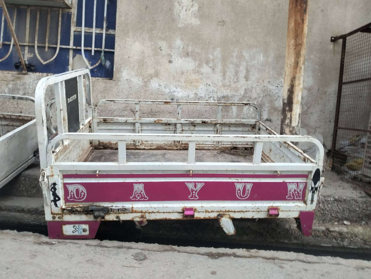 بدي موديل 2021 جاهزة ونظيف من طول للطول للبيع مكاني شطره وراوس حسب القناعه ***********
