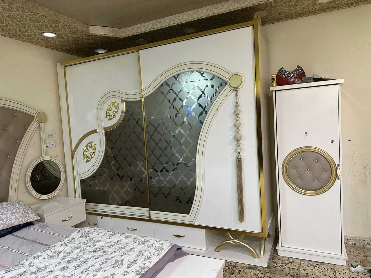 السلام عليكم غرفه للبيع تركيه بيهه ضرر جرارات وتخت الجربايه مسويته اثنين قطع امهات النفر السعر ٤٠٠ وبيعه مجال قليل


**إذا كنت صاحب هذا الإعلان وتريد حذفه لأي سبب، رجاءا أرسل رسالة إلى الدعم الفني**