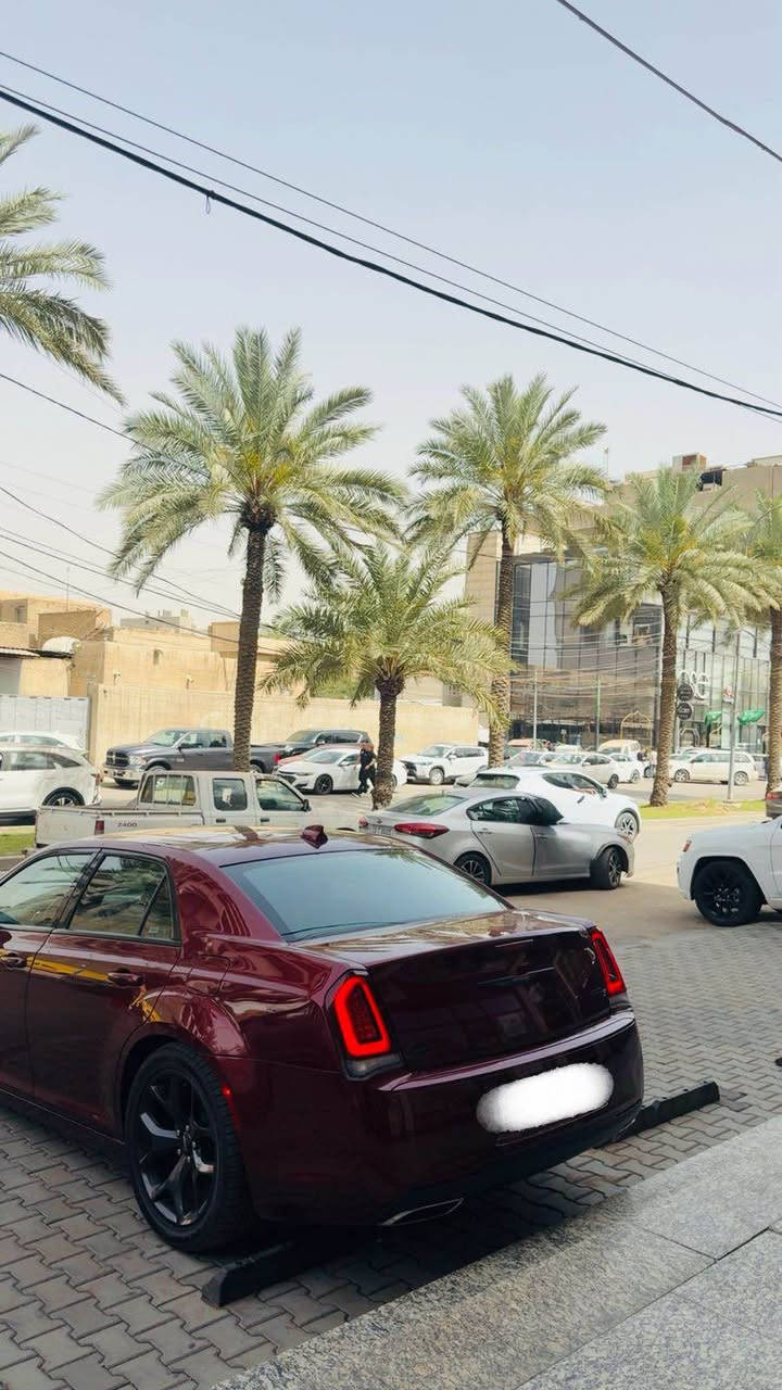اوباما S موديل 21 فول بانوراما 
حادث كلش خفيف بجم كبس 
جاملغ امامي مبدل ومصبوغ والبابين اليمنة مبدلات اصلي نفس اللون 
البابين اليسرة والجاملغ مرشوشات كلير من امريكا 
السعر 245 ورقة وبيها مجال 

*********** بغداد, العراق
